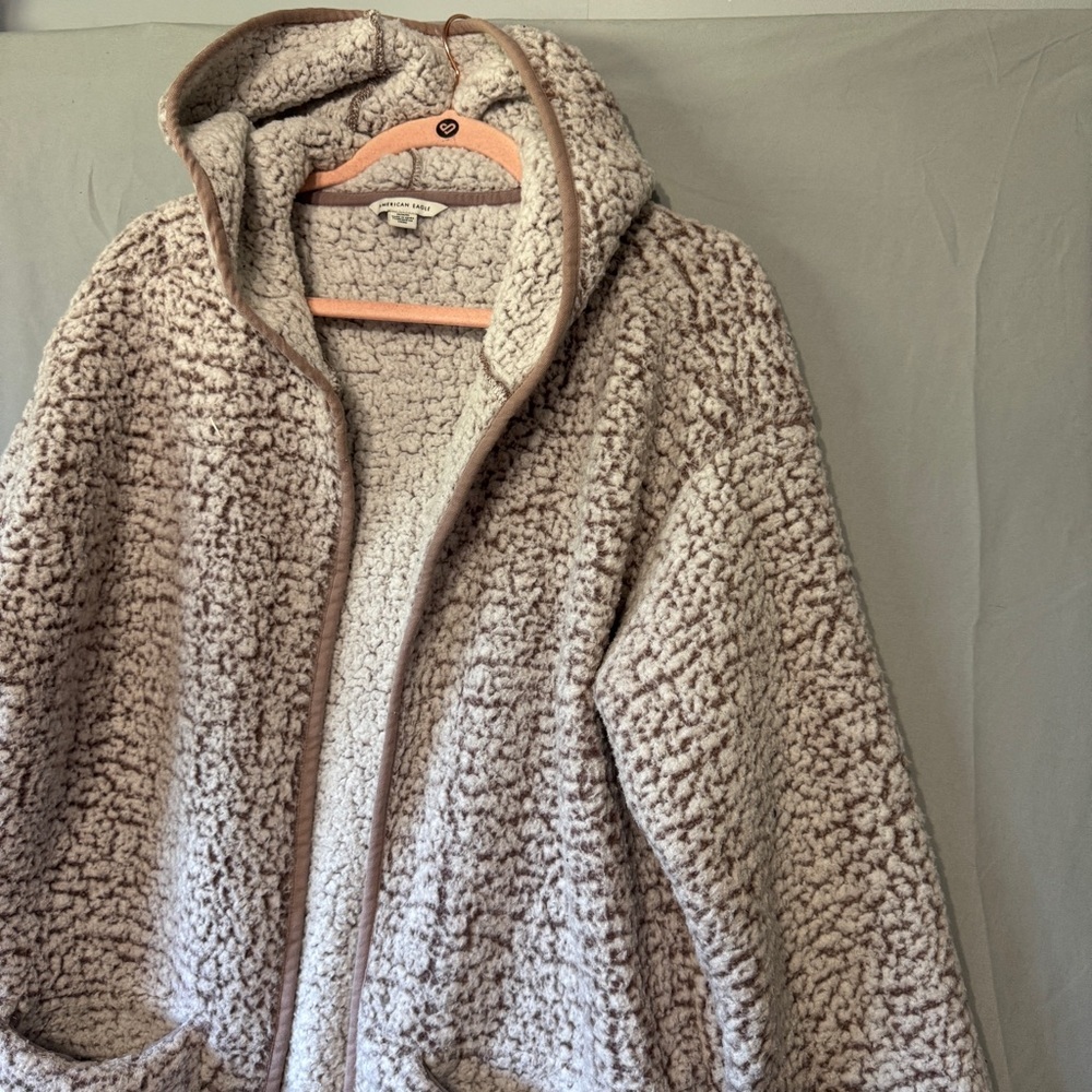 American Eagle Womens Sherpa Hooded Cardigan Medium Oversized Cozy Lounge Comfy - Picture 4 of 8